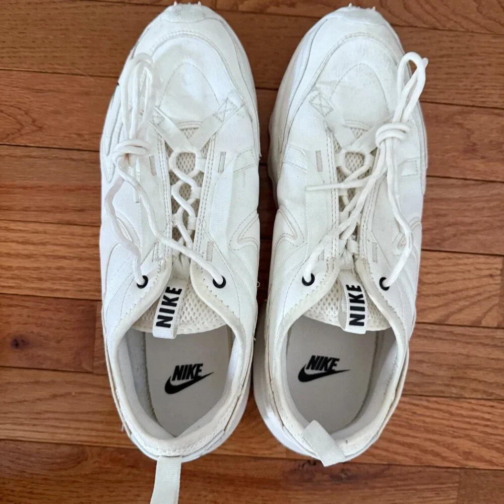 Nike Women's TC 7900 Size 12